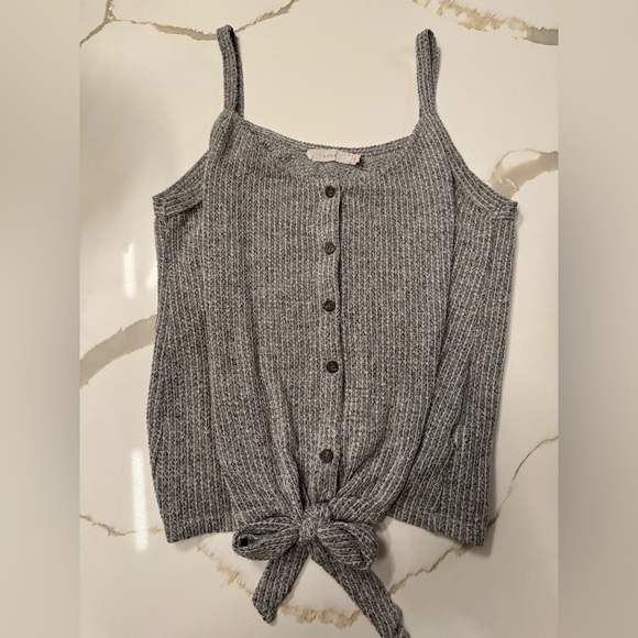 Lulu’s Payton Heather Grey Button-Up Tie-Front Tank Top - Sz M - Picture 5 of 9